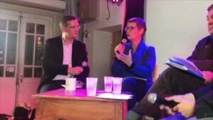 Journée internationale des migrants : quelle politique migratoire à Paris ?