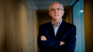 Symptôme et paradoxe